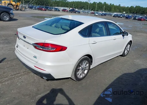 2020 Ford Fusion Se z USA, uszkodzony, nr VIN 3FA6P0HD3LR143497